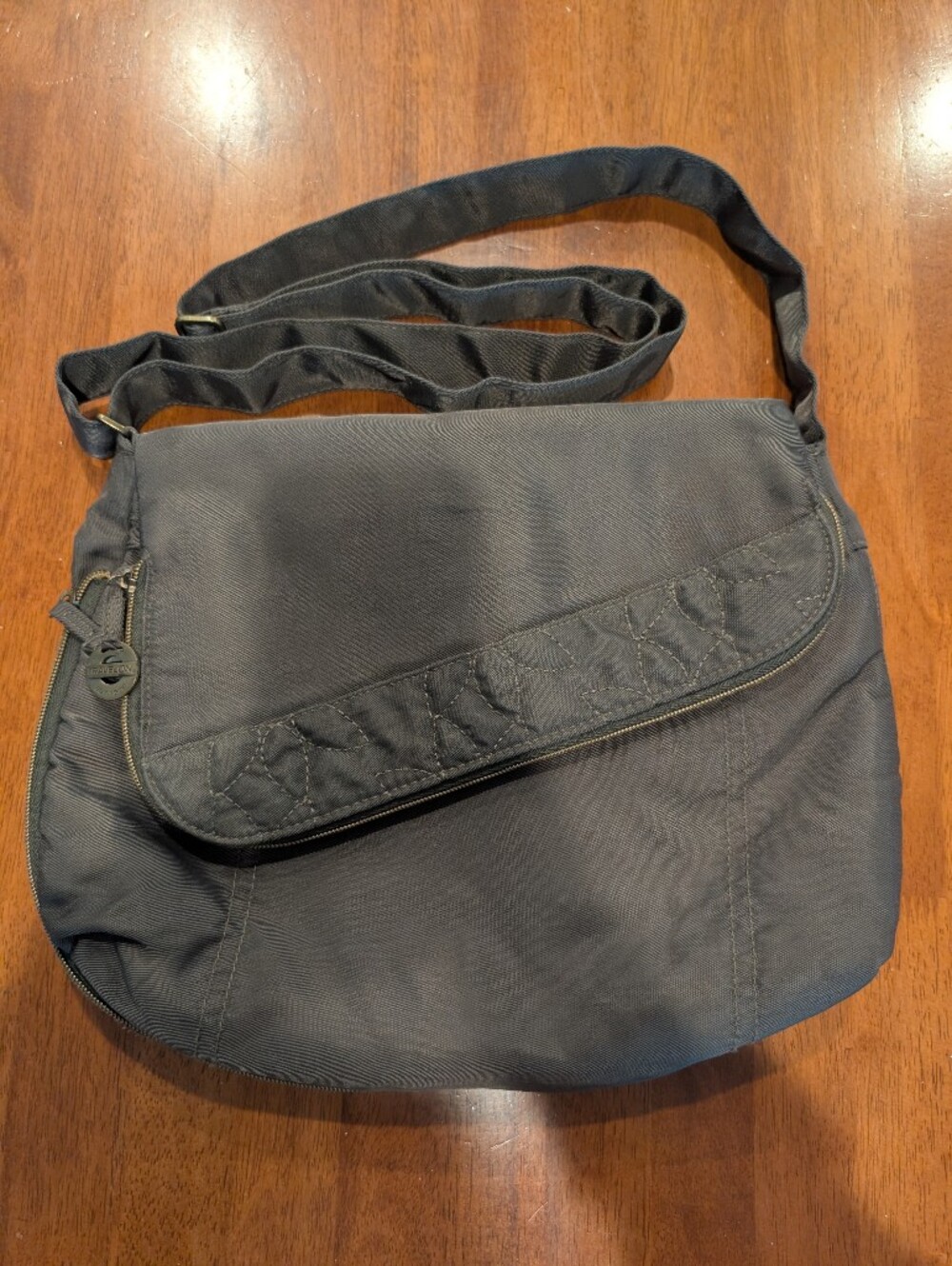 Vintage Travelon Gray/Brown Crossbody Bag Zip Flap Magnetic Closure Pockets